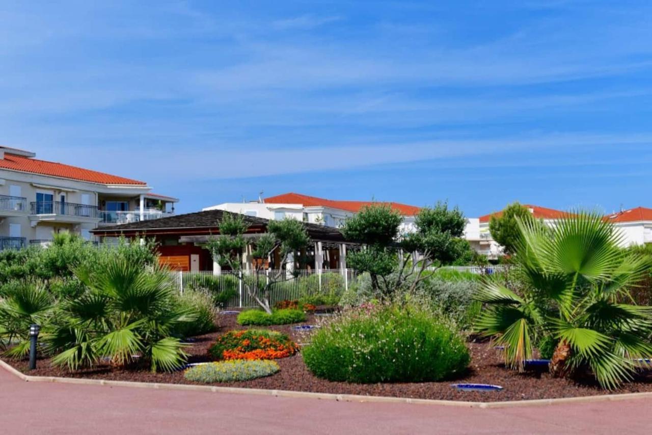 Appartement Domaine Juan Flore *